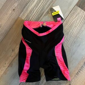 New Nishiki Women’s Medium Cycling shorts